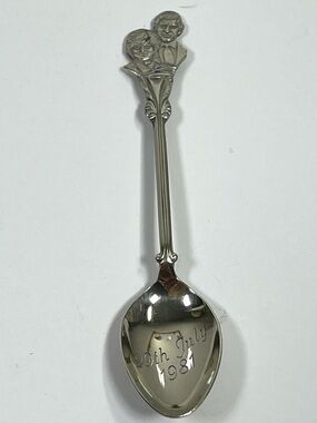 Vintage Royal Wedding 1981 Prince Charles & Lady Diana Collectible Spoon